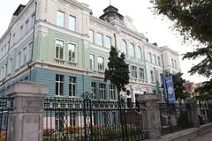 Сградата на Икономическия университет във Варна